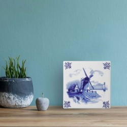 Delfter blaue Fliese mit Ochsenkopf-Eckmotiv - Mühle in Landschaft Delfter blaue Fliese mit Ochsenkopf-Eckmotiv - Mühle in Landschaft