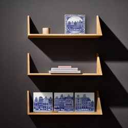 Delfter blau Fliese Grachtenhäusern Blumenmuster