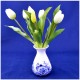 Strauß Real Touch Tulpen in der Farbe Rembrandt Weiss. Der Tulpenstrauß besteht aus 7 30 cm langen Tulpen in verschiedenen Blütestadien.