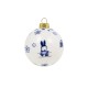 Decorate your Christmas tree with this Miffy Christmas ornament in classic Delft Blue. This beautiful 7 cm ceramic ornament combines Dutch tradition with the timeless simplicity of Miffy, Dick Bruna's beloved bunny. The Christmas ornament shows Miffy in a Decorate your Christmas tree with this Miffy Christmas ornament in classic Delft Blue. This beautiful 7 cm ceramic ornament combines Dutch tradition with the timeless simplicity of Miffy, Dick Bruna's beloved bunny.