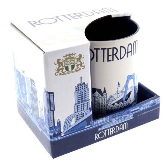Stijlvolle Rotterdam mok met verschillende Rotterdamse iconen. Deze beker zit verpakt in een fraai bedrukt geschenkdoosje.