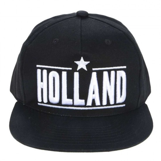 Modische schwarze Holland-Cap mit dem Schriftzug Holland. Eine sportliche Mütze von Robin Ruth im Modell Bobo. Damit die Kappe jedem passt, ist sie hinten verstellbar.