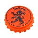 Orangefarbener Holland Löwen Flaschenöffner in Form eines Kronkorkens. Orangefarbener Kühlschrankmagnet mit dem Holland-Löwen