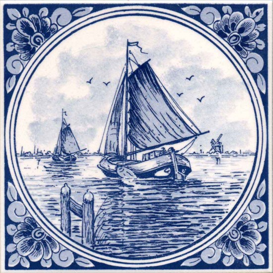 Delfts blauwe tegel zeilboten in typisch Nederlands waterlandschap