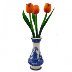 Delfter blau vase mit orange tulpen Delfter blau vase mit orange tulpen